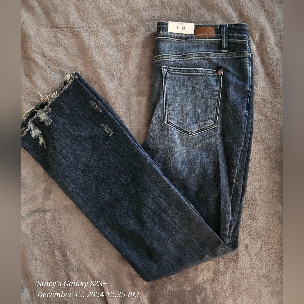 Judy Blue Hollaback Girl Slim Bootcut Jeans sz 15/32 NWT
